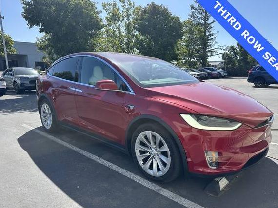 TESLA MODEL X 2018 5YJXCBE26JF111716 image